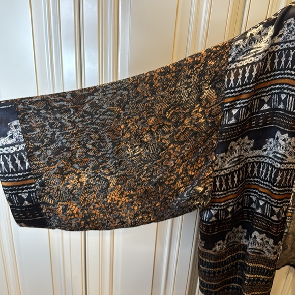 Chicos black and brown silk/rayon tribal snakeskin design kimono jacket - Picture 4 of 7